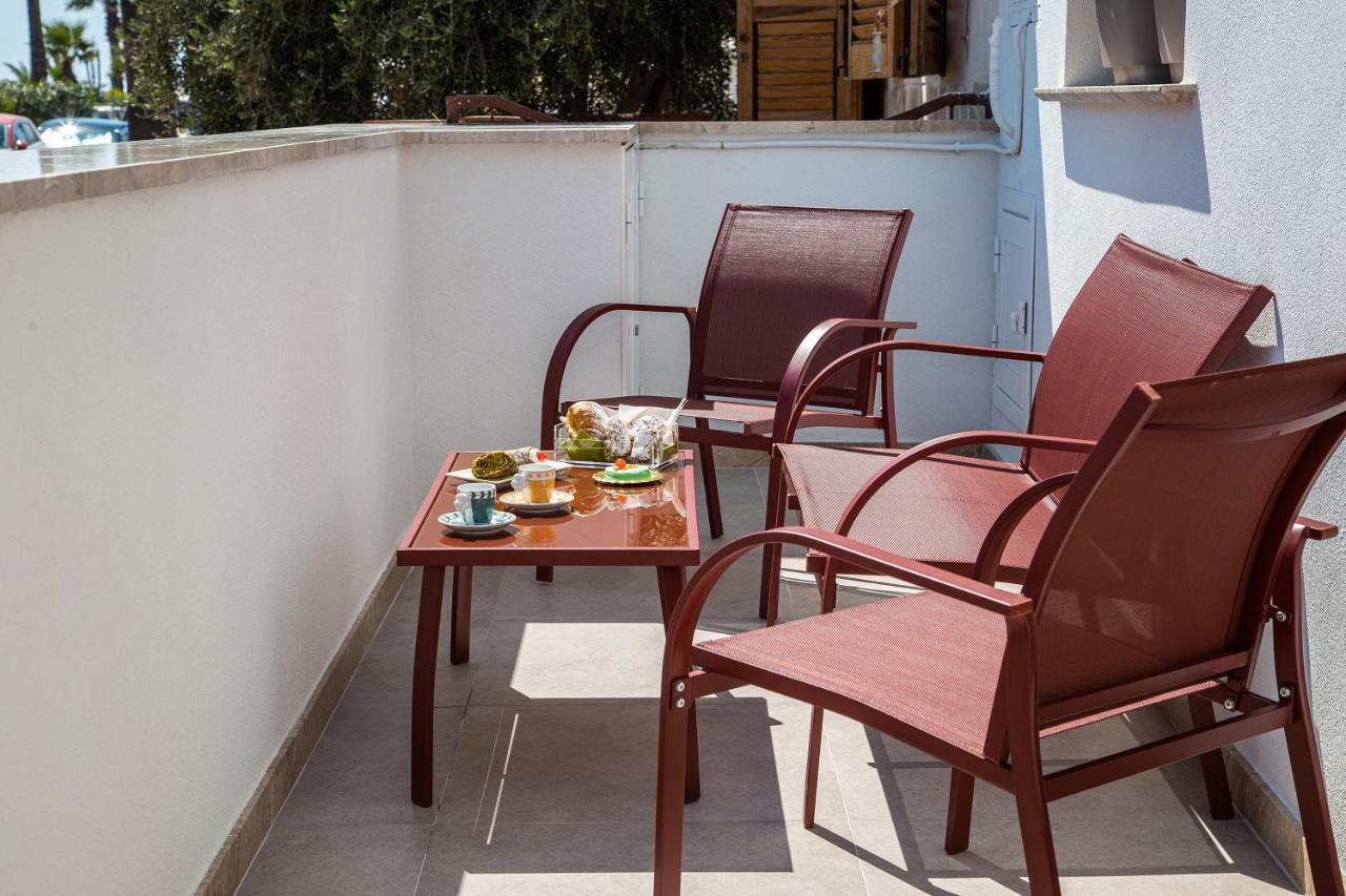 Mareli Suites 圣莱昂 外观 照片